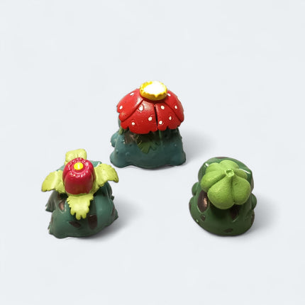 Lot of 3 Pokemon Bulbasaur Ivysaur Venusaur – Mini Figure R/L (Pre-Owned)