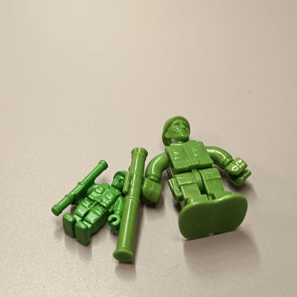 Toy Story Green Army Man – Lot of 2 Mini Figures (Takara Tomy, Pre-Owned)