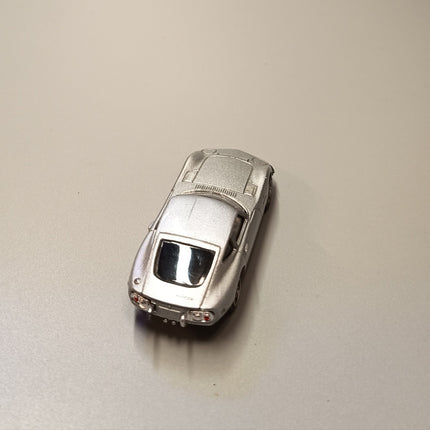 1/64 Konami Toyota 2000GT Silver – Diecast Model w Stand MF10 (1967, Pre-Owned)