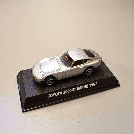 1/64 Konami Toyota 2000GT Silver – Diecast Model w Stand MF10 (1967, Pre-Owned)