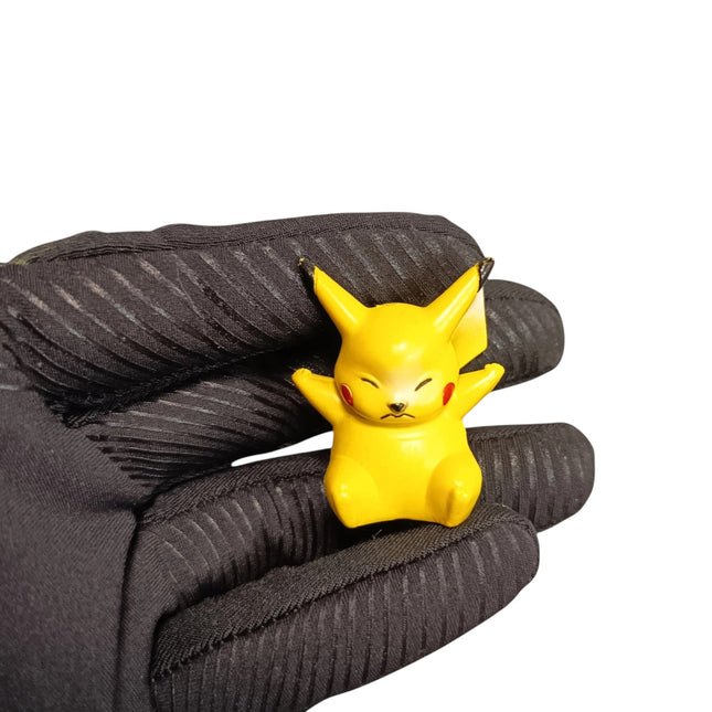 TOMY Auldey Pokemon Pikachu Eyes Closed – 1.5" CGTSJ Figure (Pre-Owned)