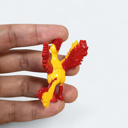 Vintage TOMY Pokemon Moltres 1.5" Mini Figure – CGTSJ (Pre-Owned)