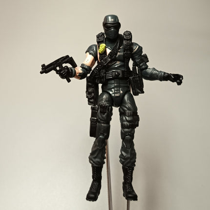 GI Joe Snake Eyes V32 with Weapon – 3.75" Figure (Hasbro ARAH 2008, Pre-Owned)