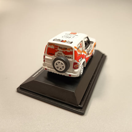 1/72 Real X Mitsubishi Pajero Rally Racer – Diecast Model w Stand & Case (Pre-Owned)