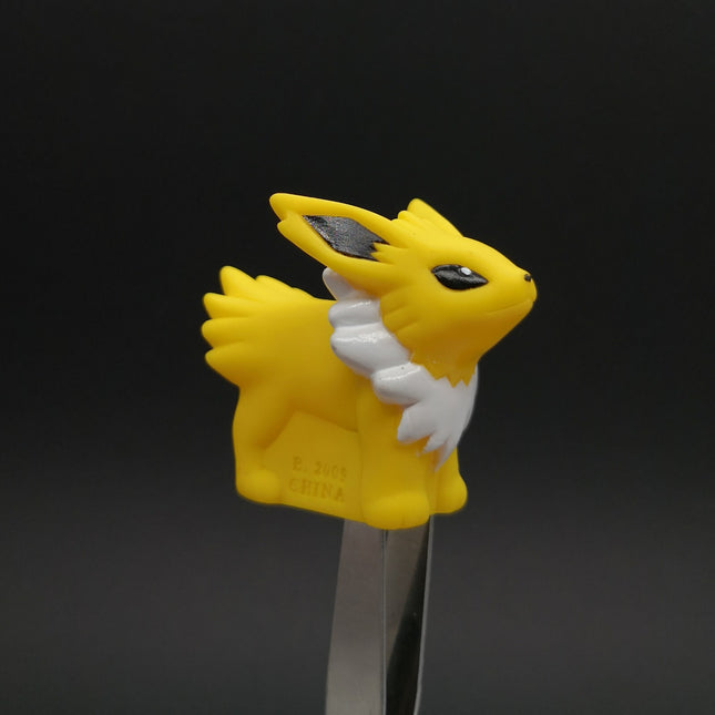 Pokemon Jolteon Finger Puppet – Catch Them All 2009 (Bandai, Pre-Owned)