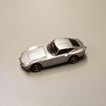 1/64 Konami Toyota 2000GT Silver – Diecast Model w Stand MF10 (1967, Pre-Owned)