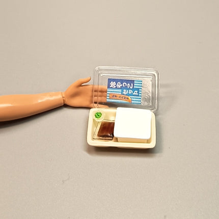 Re-Ment Miniature Cold Tofu Dish with Box – Convenience Store 2006 Series (Pre-Owned)
