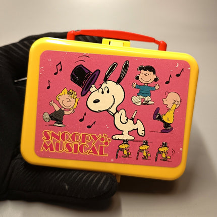Re-Ment Snoopy Lunchbox Museum Musical with Woodstock – 4" Figure (Pre-Owned)