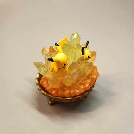 Re-ment Pokemon Gemstone Collection Pikachu Pichu 2.5" Figurine – (Pre-Owned)