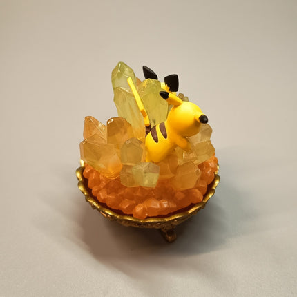 Re-ment Pokemon Gemstone Collection Pikachu Pichu 2.5" Figurine – (Pre-Owned)