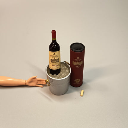 Re-Ment Size Red Wine with Case & Ice Bucket – Mini Set (Pre-Owned)