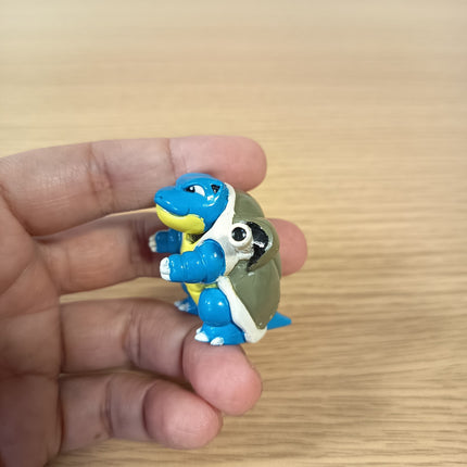 Vintage TOMY Pokemon Blastoise 1.5" Mini Figure – CGTSJ (Pre-Owned)