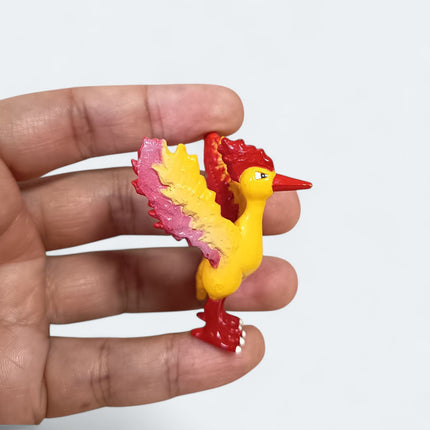 Vintage TOMY Pokemon Moltres 1.5" Mini Figure – CGTSJ (Pre-Owned)