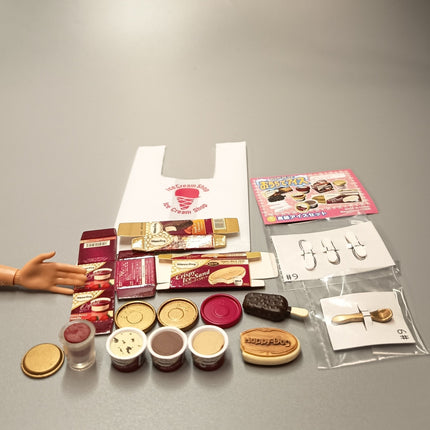MegaHouse Ice Cream Shop #6 Luxury Ice Cream Bar – 2006 Miniature (Pre-Owned)