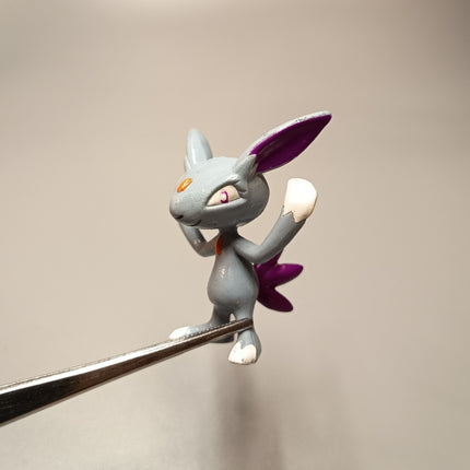 TOMY Pokemon Sneasel 1.5" Mini Figure – CGTSJ Vintage (Pre-Owned)