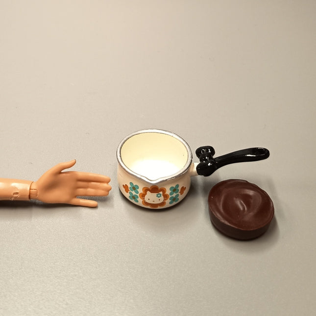 Re-Ment Miniature Hello Kitty Saucepan – 2014 Dollhouse Kitchen (Pre-Owned)