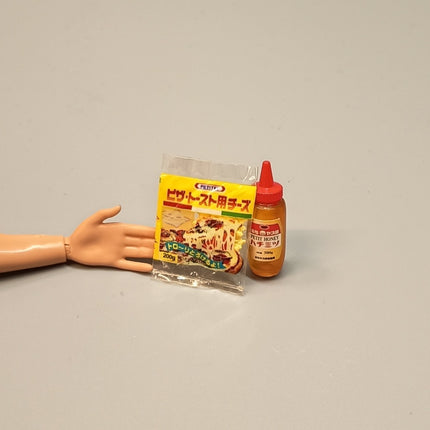 Re-Ment Miniature Shredded Cheese & Honey – Kitchen Set (Pre-Owned)