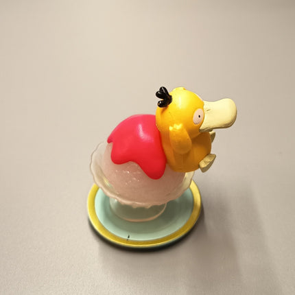 Pokemon Yummy Sweets Mascot Psyduck Dessert Mini Figure – TOMY (Pre-Owned)