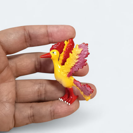 Vintage TOMY Pokemon Moltres 1.5" Mini Figure – CGTSJ (Pre-Owned)