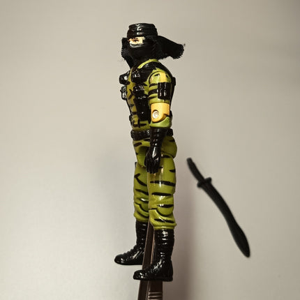 GI Joe 1991 Ninja Force Nunchuk V1 – 3.75" Action Figure (Hasbro ARAH, Pre-Owned)