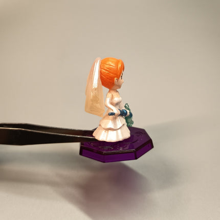 One Piece Thriller Bark Wedding Nami 1.5" Mini Figure – Bandai (Pre-Owned)
