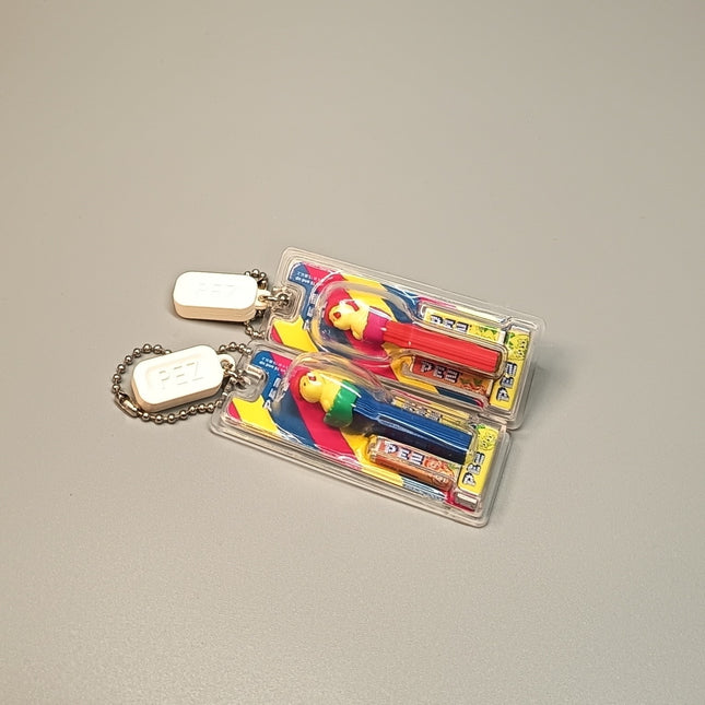 PEZ Dispenser Miniature Chicken – Lot of 2 Keychain Charms (Pre-Owned)