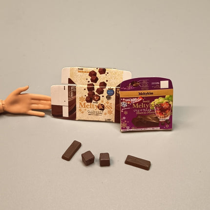Re-Ment Miniature Melty Kiss Chocolate – Meiji Sweets Series Snack (Pre-Owned)