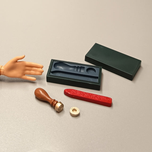 Re-Ment Miniature Wax Seal Stamp Kit – Antique Home Decor (Pre-Owned)
