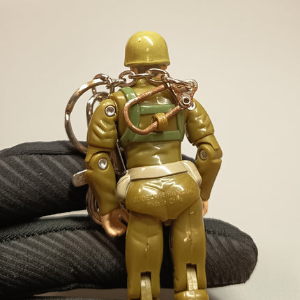 GI Joe Action Soldier – 3.75" Figure with Detachable Keychain (Hasbro 1998, Pre-Owned)