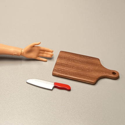 Re-Ment Miniature Cutting Board & Knife – Weekend Camp Series (Pre-Owned)