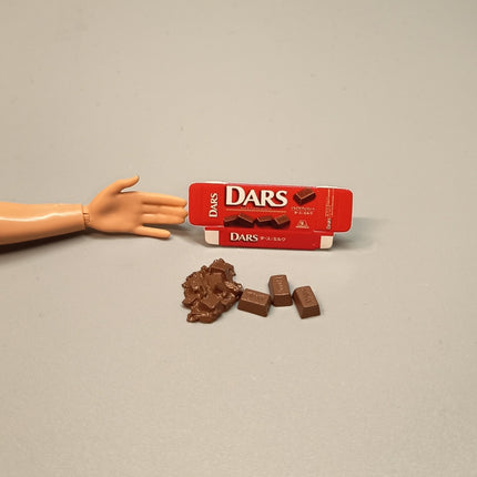 Re-Ment Miniature DARS Chocolate Bar – Morinaga Sweets Series Snack (Pre-Owned)