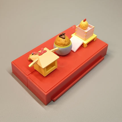 Re-Ment Sumikko Gurashi Hinamatsuri #5 Tonkatsu & Agekko Figure (Pre-Owned)
