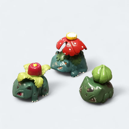 Lot of 3 Pokemon Bulbasaur Ivysaur Venusaur – Mini Figure R/L (Pre-Owned)