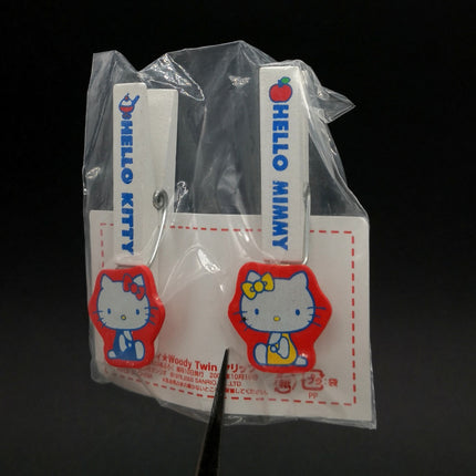 Sanrio Hello Kitty & Mimmy Wooden Clip Set – 2 pcs (2005, Japan, New)