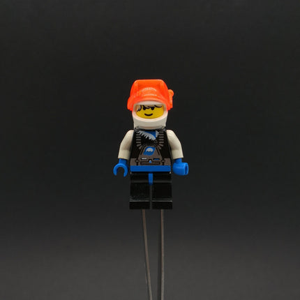 LEGO Minifigure Male Ice Planet Astronaut with Airtank – Loose sp018 (Pre-Owned)