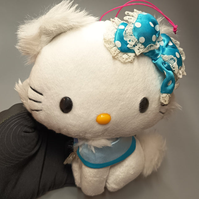 Sanrio Charmmy Kitty with Blue Polkadot Bow – 6" Plush (2005) (Pre-Owned)