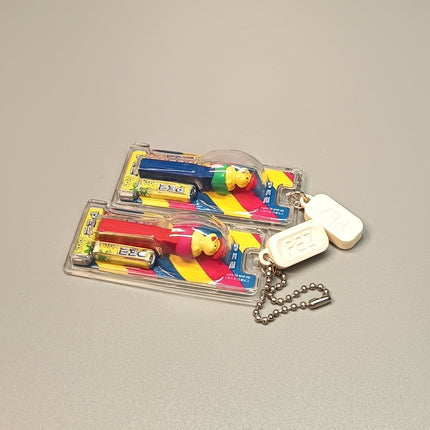 PEZ Dispenser Miniature Chicken – Lot of 2 Keychain Charms (Pre-Owned)