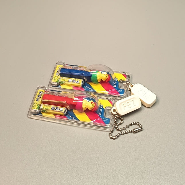 PEZ Dispenser Miniature Chicken – Lot of 2 Keychain Charms (Pre-Owned)