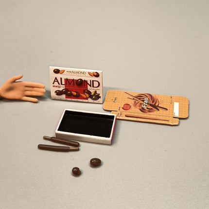 Re-Ment Miniature Almond Chocolate with Box – Meiji Series Snack (Pre-Owned)