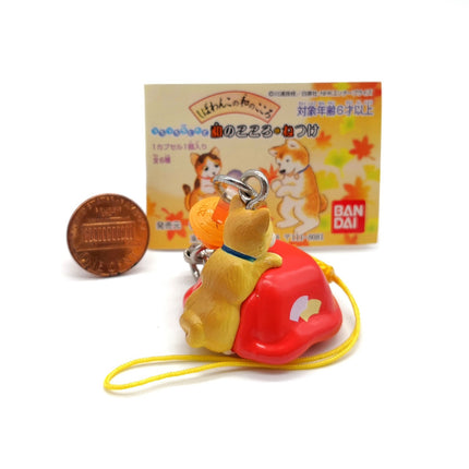 Shiba Inu Winter Time 1.5" Mini Figure Charm – Bandai (Pre-Owned)