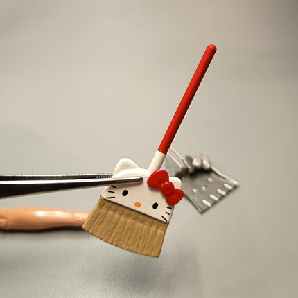 Re-Ment Miniature Hello Kitty Broom & Dustpan – Dollhouse Cleaning Set (Pre-Owned)