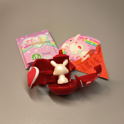 Jewelpet Ruby – 3/4" Jewel Charm Magnetic Case Figure (Pre-Owned)
