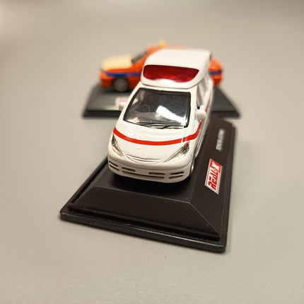 1/72 Real X Toyota Estima MPV & Crown Japan Taxi – Diecast Model w Stand (Pre-Owned)