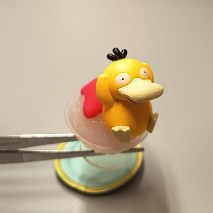Pokemon Yummy Sweets Mascot Psyduck Dessert Mini Figure – TOMY (Pre-Owned)