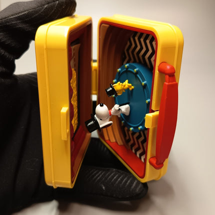 Re-Ment Snoopy Lunchbox Museum Musical with Woodstock – 4" Figure (Pre-Owned)