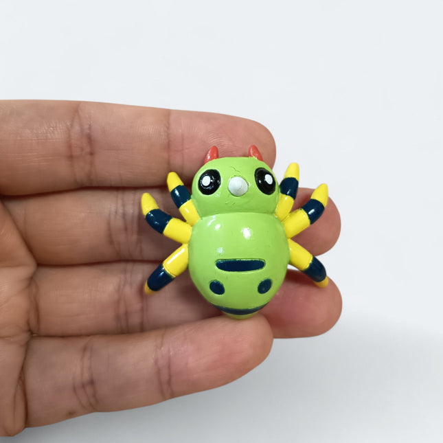 Pokemon Spinarak 1.5" Mini Figure – CGTSJ Vintage (Nintendo, Pre-Owned)
