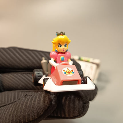 Mario Kart DS Racing Collection PEACH 2" Mini Figure PULL BACK CAR Toy Yujin