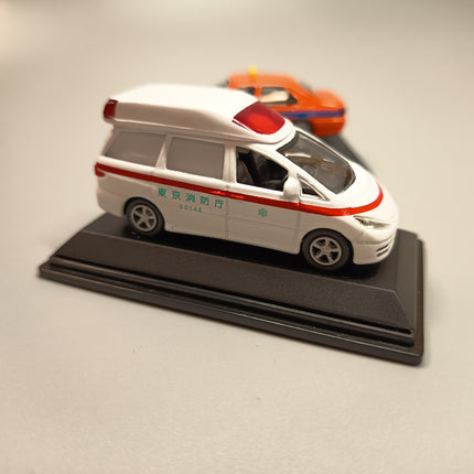 1/72 Real X Toyota Estima MPV & Crown Japan Taxi – Diecast Model w Stand (Pre-Owned)