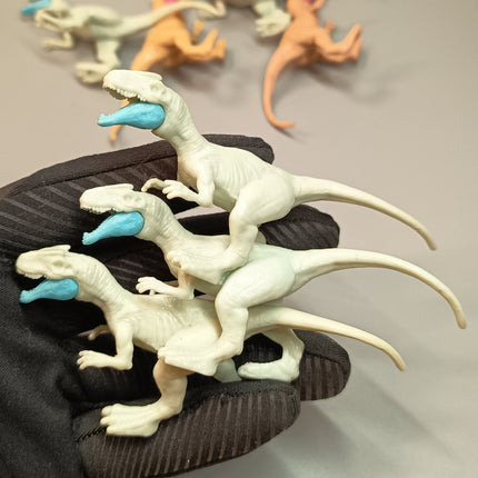 Jurassic World CARNOTAURUS ALLOSAURUS MINI Figure PROTOTYPE Blind Bag Lot of 7