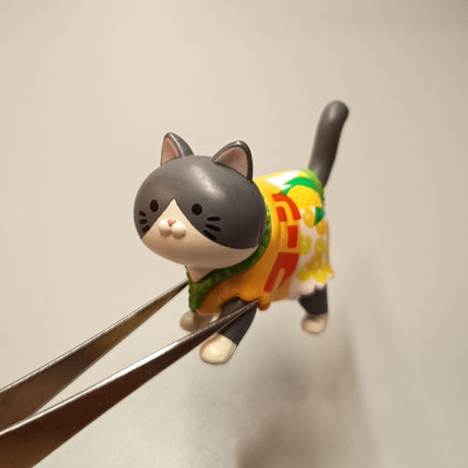 Qualia Snack Kitty Cat 1.5" Mini Figure – Okashi na Koneko (Pre-Owned)